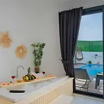 Sitrin 2 Villa *